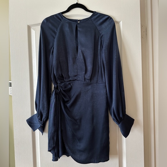 FINDERS KEEPERS Nightlife Draped Dress - Picture 2 of 7